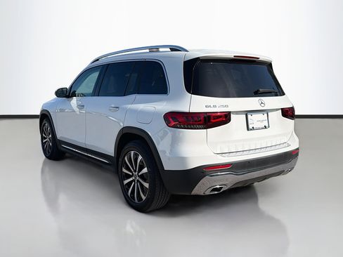 Used 2023 Mercedes-Benz GLB 250 image 3