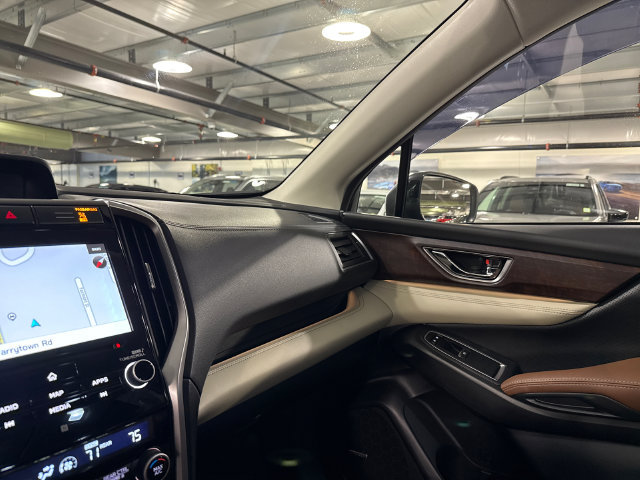 Used 2022 Subaru Ascent Touring AWD/4WD image 19