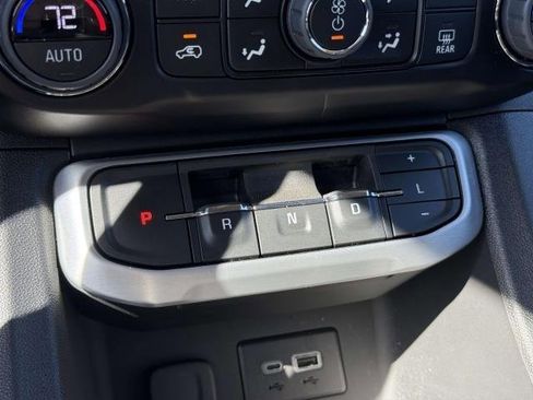 Used 2023 GMC Acadia SLE w/ Driver Convenience Package image 27