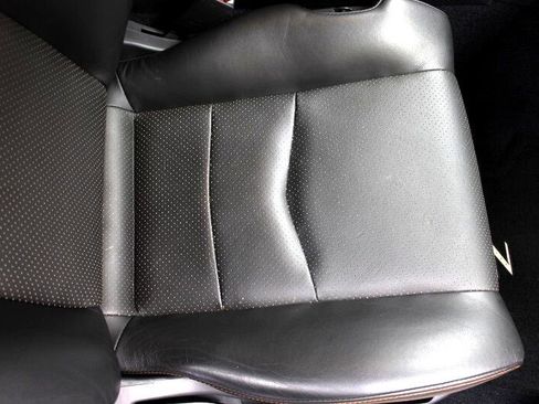 Used 2004 Nissan 350Z Touring w/ Cargo Convenience Pkg image 33