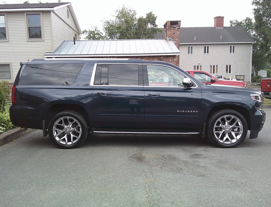Used 2017 Chevrolet Suburban Premier AWD/4WD image 6