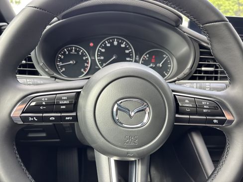 New 2026 MAZDA MAZDA3 2.5 S Hatchback w/ Premium Pkg FWD image 25