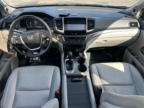 Used 2017 Honda Pilot EX-L image 11