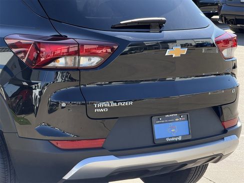 Certified 2025 Chevrolet TrailBlazer LT image 6