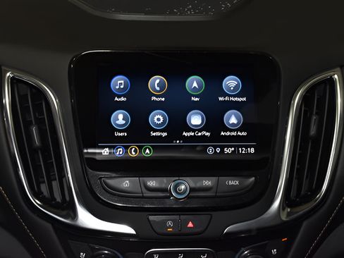 Used 2022 Chevrolet Equinox Premier AWD/4WD image 17