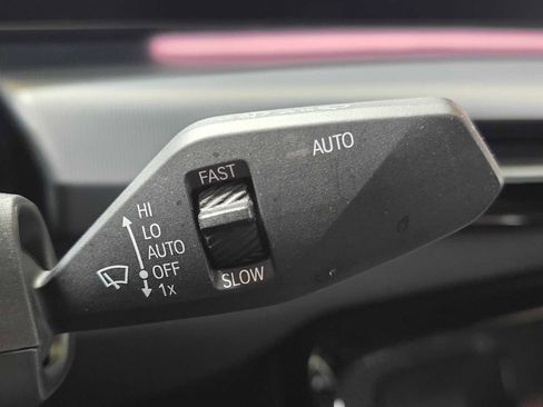 Used 2025 BMW X2 xDrive28i w/ Technology Package image 36