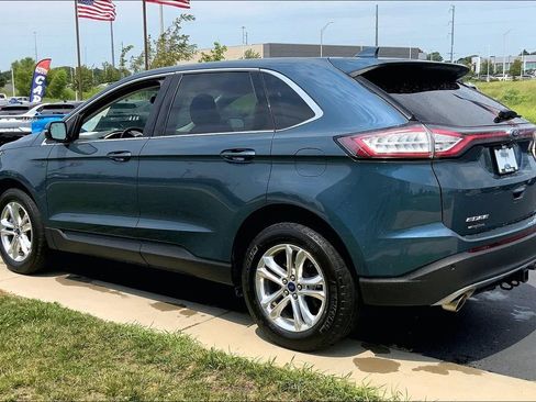Used 2016 Ford Edge SEL w/ Equipment Group 201A AWD/4WD image 2