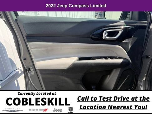 Used 2022 Jeep Compass Limited AWD/4WD image 8