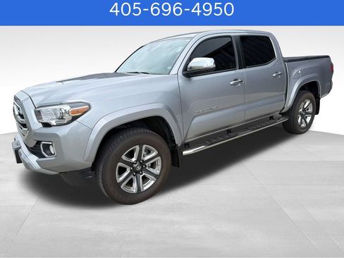 Used 2018 Toyota Tacoma Limited RWD image 1