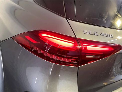 New 2026 Mercedes-Benz GLE 450 4MATIC image 5