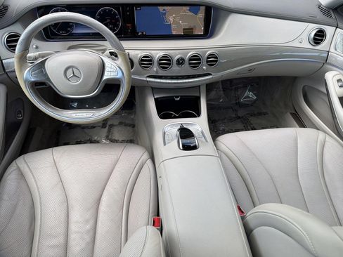 Used 2015 Mercedes-Benz S 550 Sedan image 15