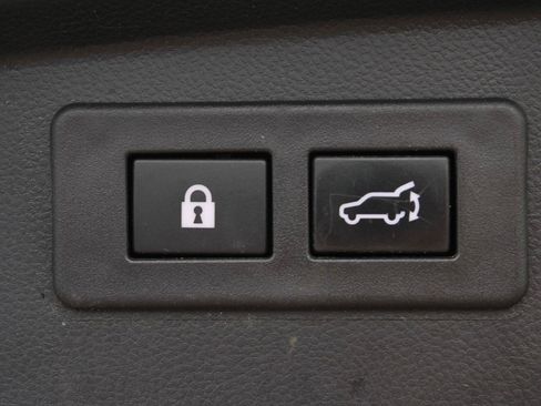 Used 2021 Subaru Outback Premium AWD/4WD image 9