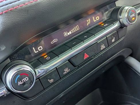 Used 2023 MAZDA MAZDA3 s image 13