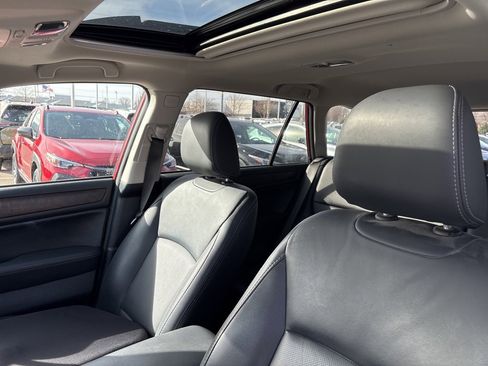 Used 2015 Subaru Outback 3.6R Limited image 5