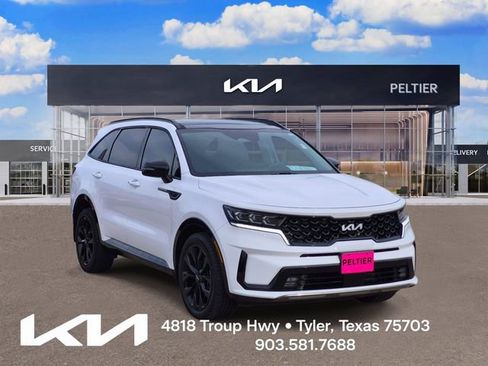 Certified 2023 Kia Sorento SX FWD image 1