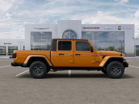 New 2026 Jeep Gladiator Sport AWD/4WD image 22