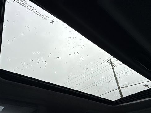 Used 2024 GMC Sierra 1500 AT4X image 24