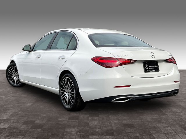 Used 2023 Mercedes-Benz C 300 4MATIC Sedan image 4