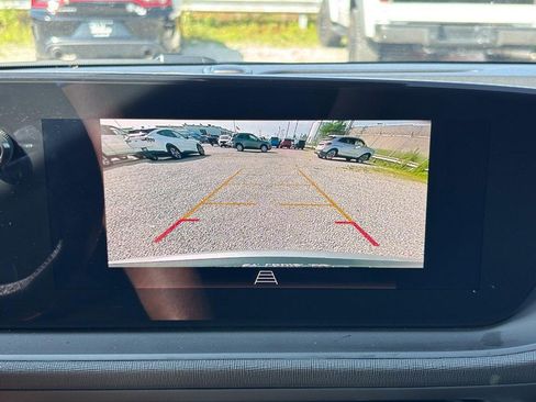 Used 2024 Buick Envista Preferred w/ Convenience I Package FWD image 23