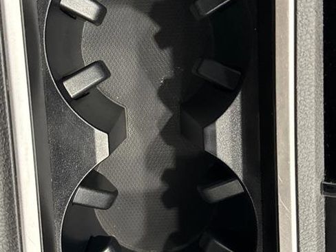 Used 2024 Mitsubishi Outlander SE image 50