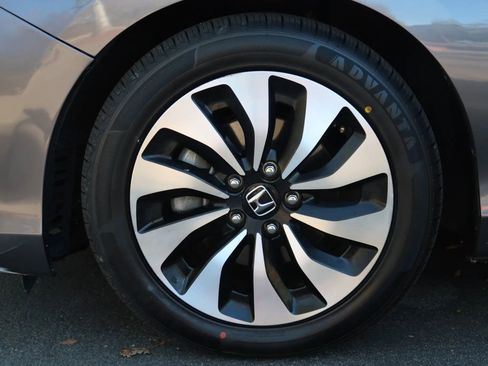 Used 2015 Honda Accord EX-L image 25