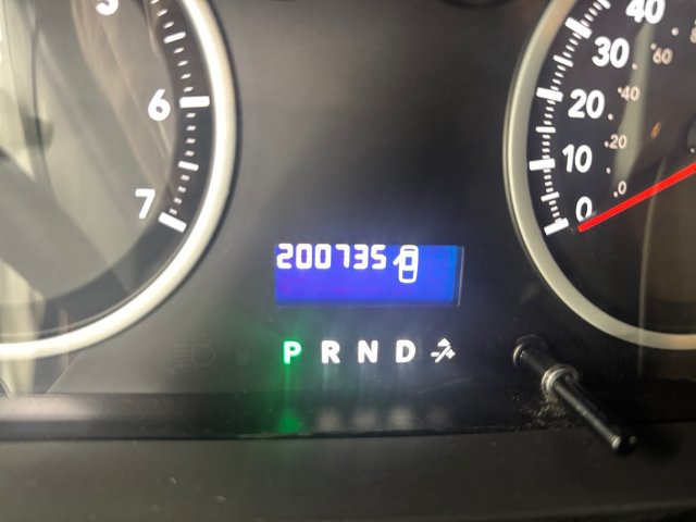 Used 2012 RAM 1500 Express RWD image 2