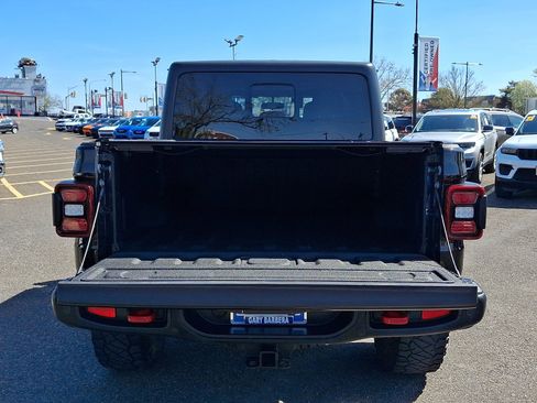 Used 2021 Jeep Gladiator Rubicon w/ LED Lighting Group AWD/4WD image 28