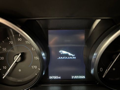 Used 2016 Jaguar XF Prestige AWD/4WD image 18