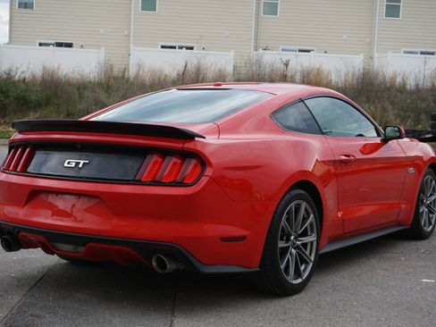 Used 2016 Ford Mustang GT Premium RWD image 7