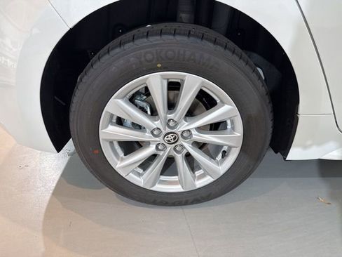 New 2026 Toyota Corolla SE image 13