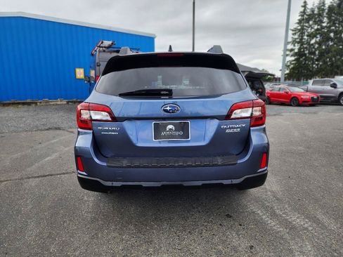 Used 2016 Subaru Outback 2.5i Limited AWD/4WD image 6