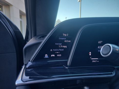 Used 2023 Cadillac Escalade V image 18