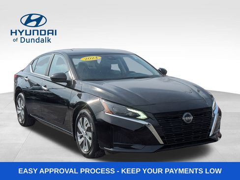Used 2024 Nissan Altima 2.5 S image 13