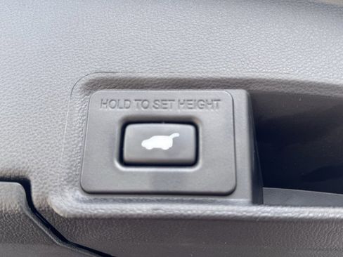 Used 2024 Acura RDX SH-AWD image 34