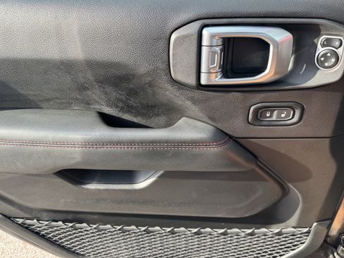 Used 2019 Jeep Wrangler Unlimited Rubicon image 14