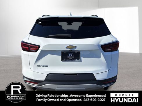 Used 2024 Chevrolet Blazer LT w/ Convenience Package FWD image 8
