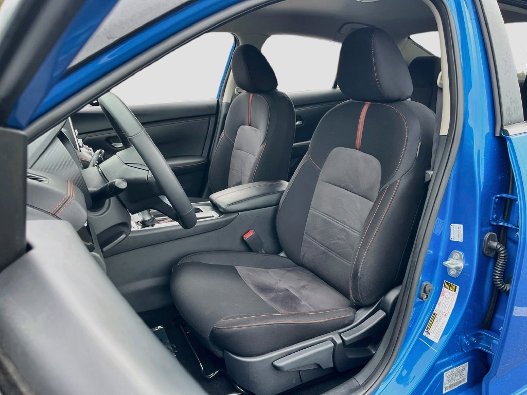 Used 2024 Nissan Sentra SR FWD image 19