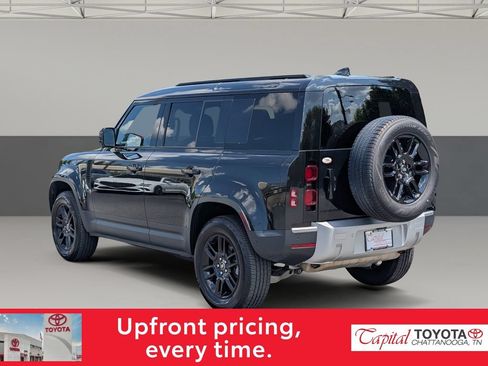 Used 2025 Land Rover Defender 110 S AWD/4WD image 7