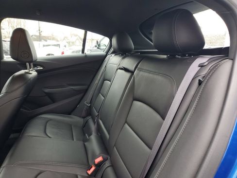 Used 2017 Chevrolet Cruze Premier image 8