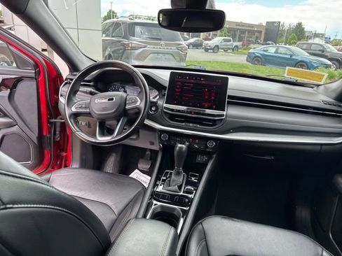 Used 2022 Jeep Compass Limited AWD/4WD image 30