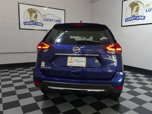 Used 2020 Nissan Rogue S AWD/4WD image 8
