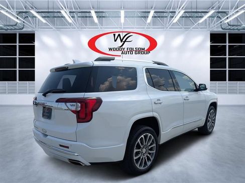 Used 2023 GMC Acadia Denali w/ LPO, Floor Liner Package FWD image 3