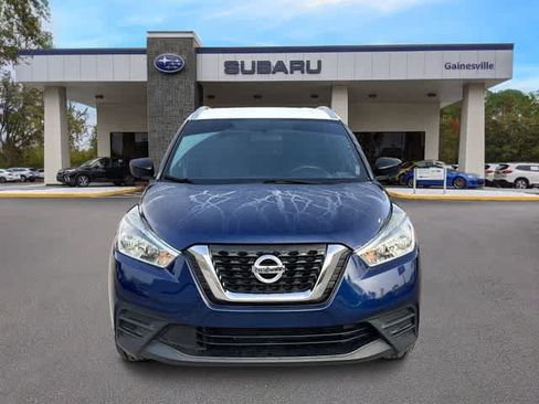 Used 2019 Nissan Kicks SV FWD image 9