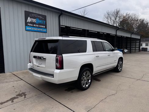 Used 2016 GMC Yukon XL Denali w/ Open Road Package image 11