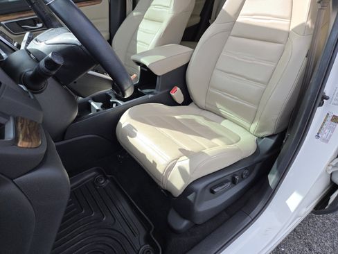 Used 2017 Honda CR-V Touring image 27