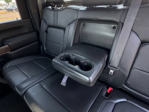 Used 2022 Chevrolet Silverado 3500 High Country w/ Technology Package AWD/4WD image 26
