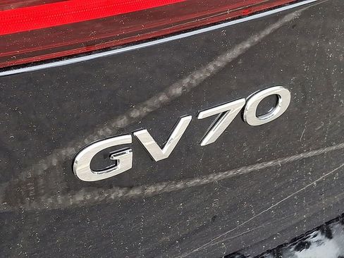New 2026 Genesis GV70 3.5T Sport Prestige image 13