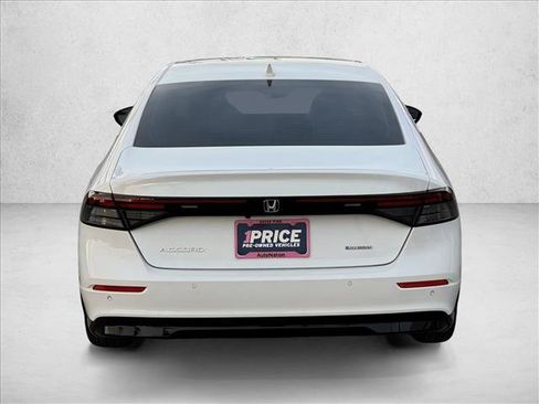 Used 2024 Honda Accord EX-L image 8