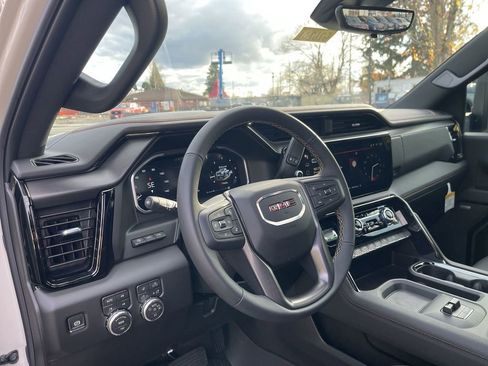 New 2026 GMC Sierra 3500 AT4 w/ AT4 Premium Plus Package AWD/4WD image 10