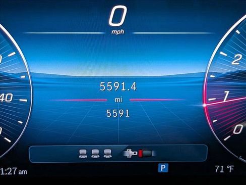 Certified 2025 Mercedes-Benz GLC 300 image 11